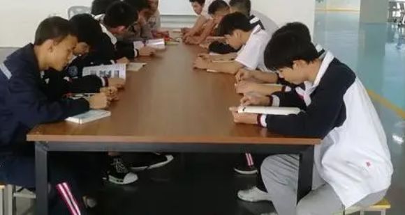 實(shí)訓(xùn)實(shí)習(xí)